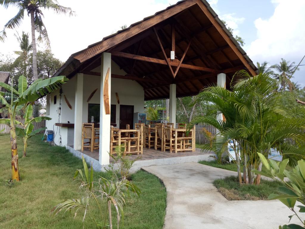 Rose Bungalow Hotel Pemenang Exterior foto