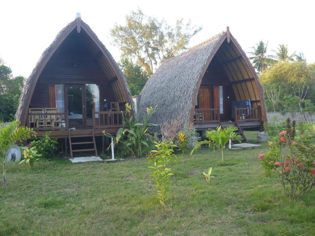 Rose Bungalow Hotel Pemenang Exterior foto