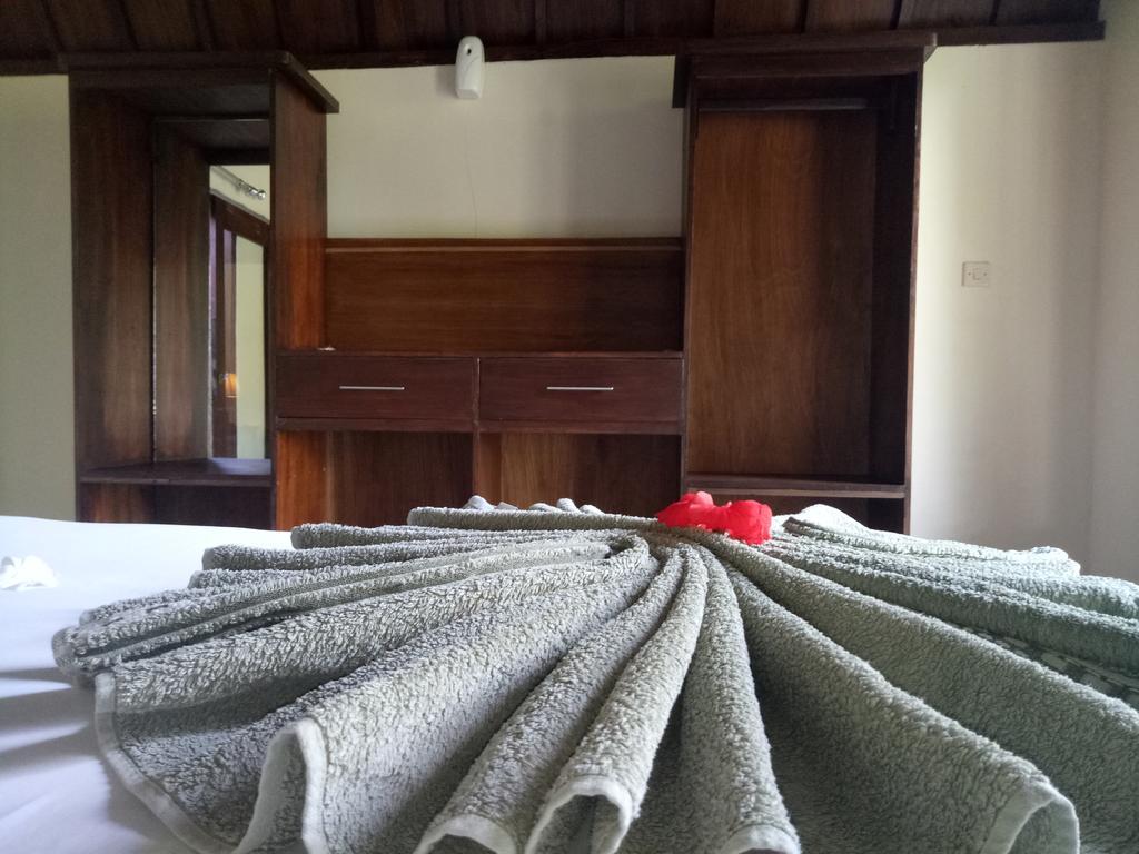 Rose Bungalow Hotel Pemenang Exterior foto